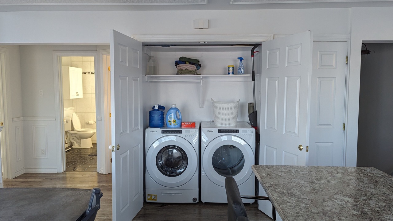 Photo of Others in Downtown Gatineau