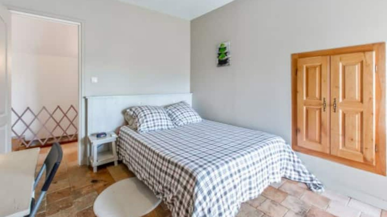 Photo of Bedroom in Assay