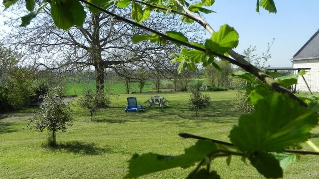 Photo of Outdoor in Assay