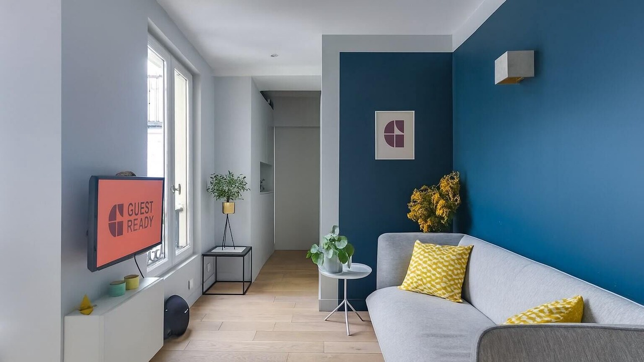 Photo of Livingroom in Quartier de la Folie-Mericourt