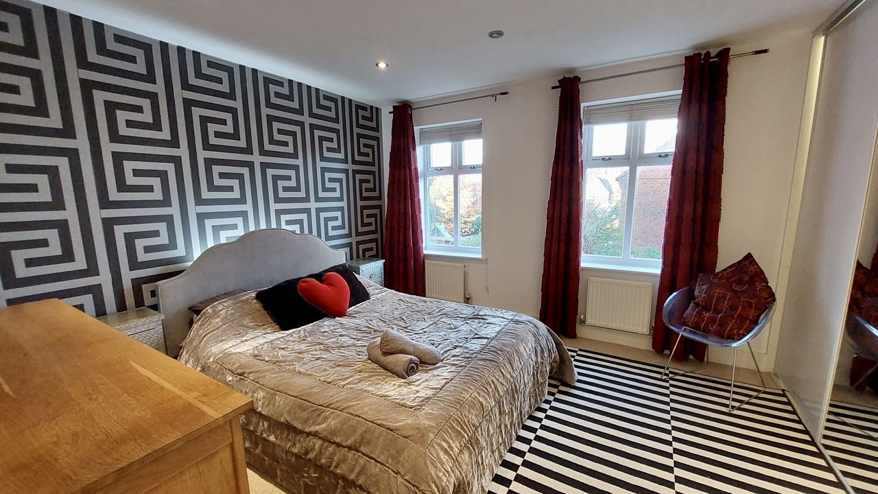 Photo of Others in Dickens Heath