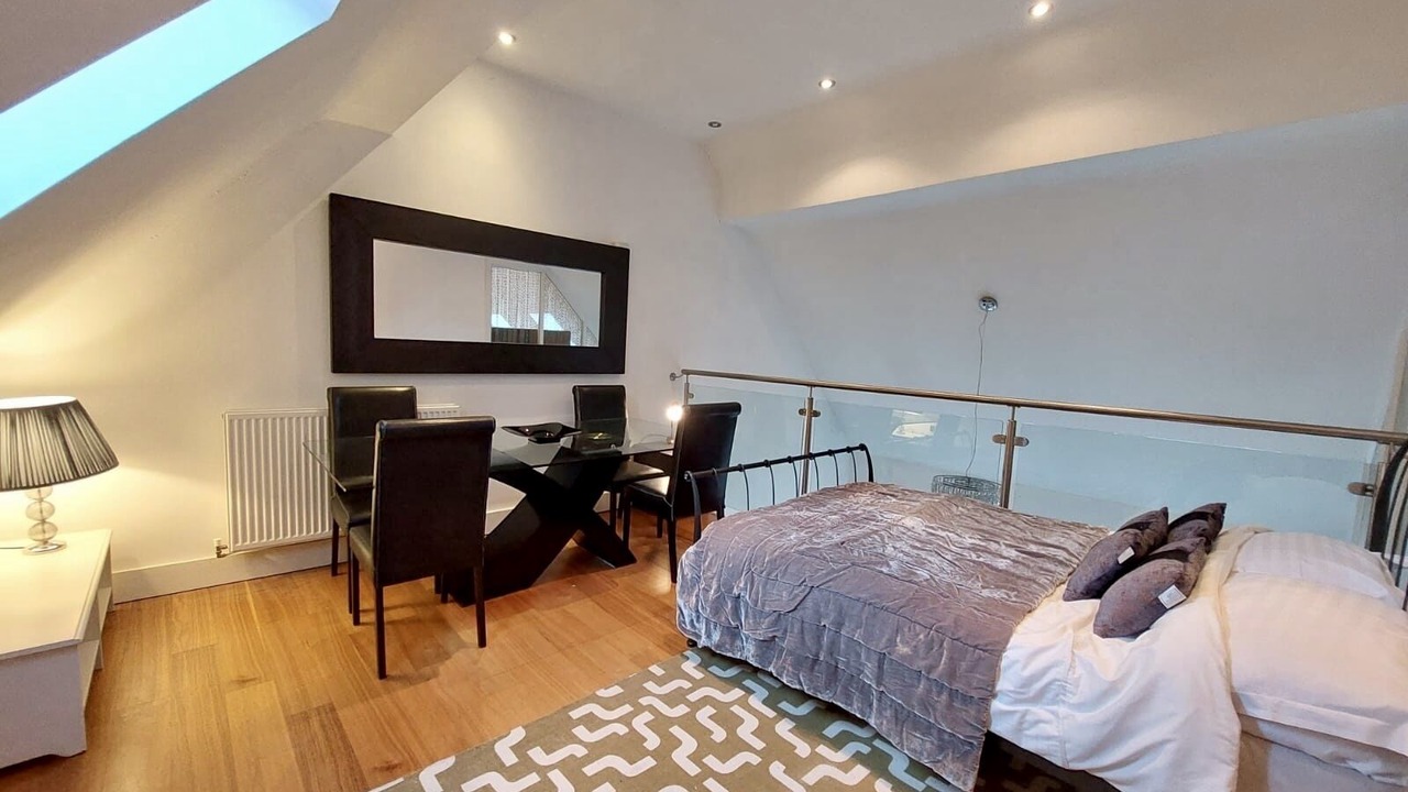 Photo of Bedroom in Dickens Heath