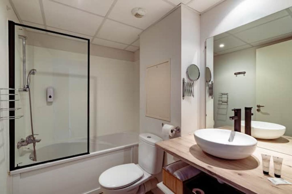 Photo of Bathroom in Lourdes