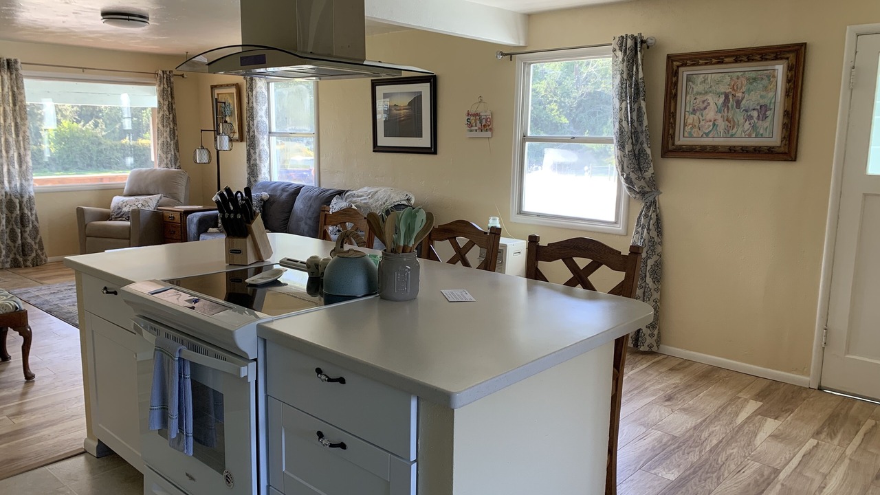 Photo of Kitchen in Orick
