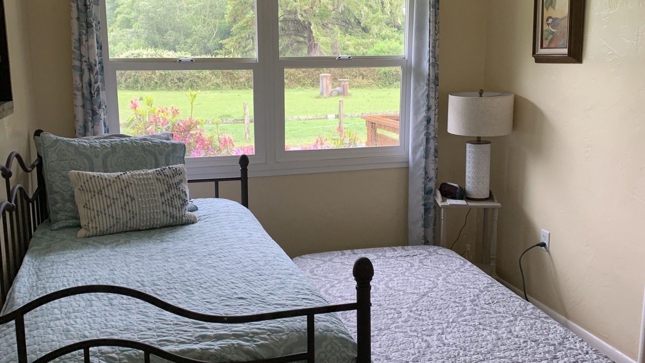Photo of Bedroom in Orick
