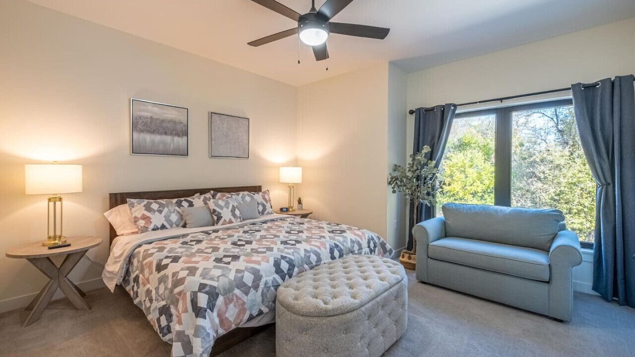 Photo of Bedroom in Arnolds Park