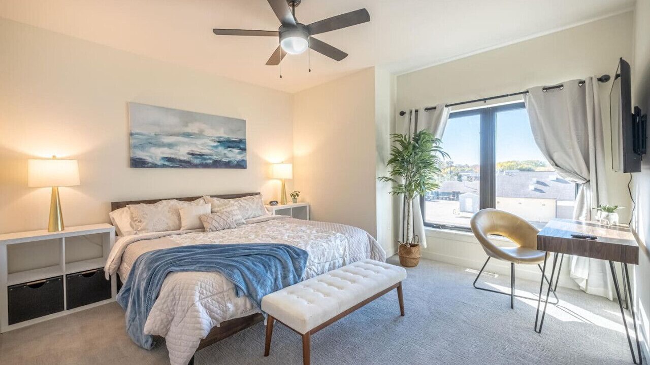 Photo of Bedroom in Arnolds Park