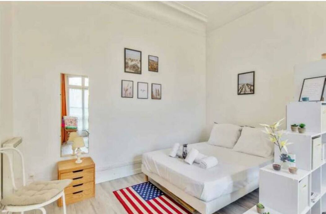 Photo of Bedroom in Deauville City Centre
