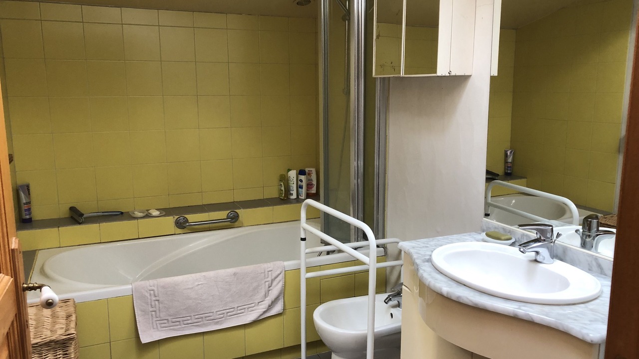 Photo of Bathroom in La Jonchere