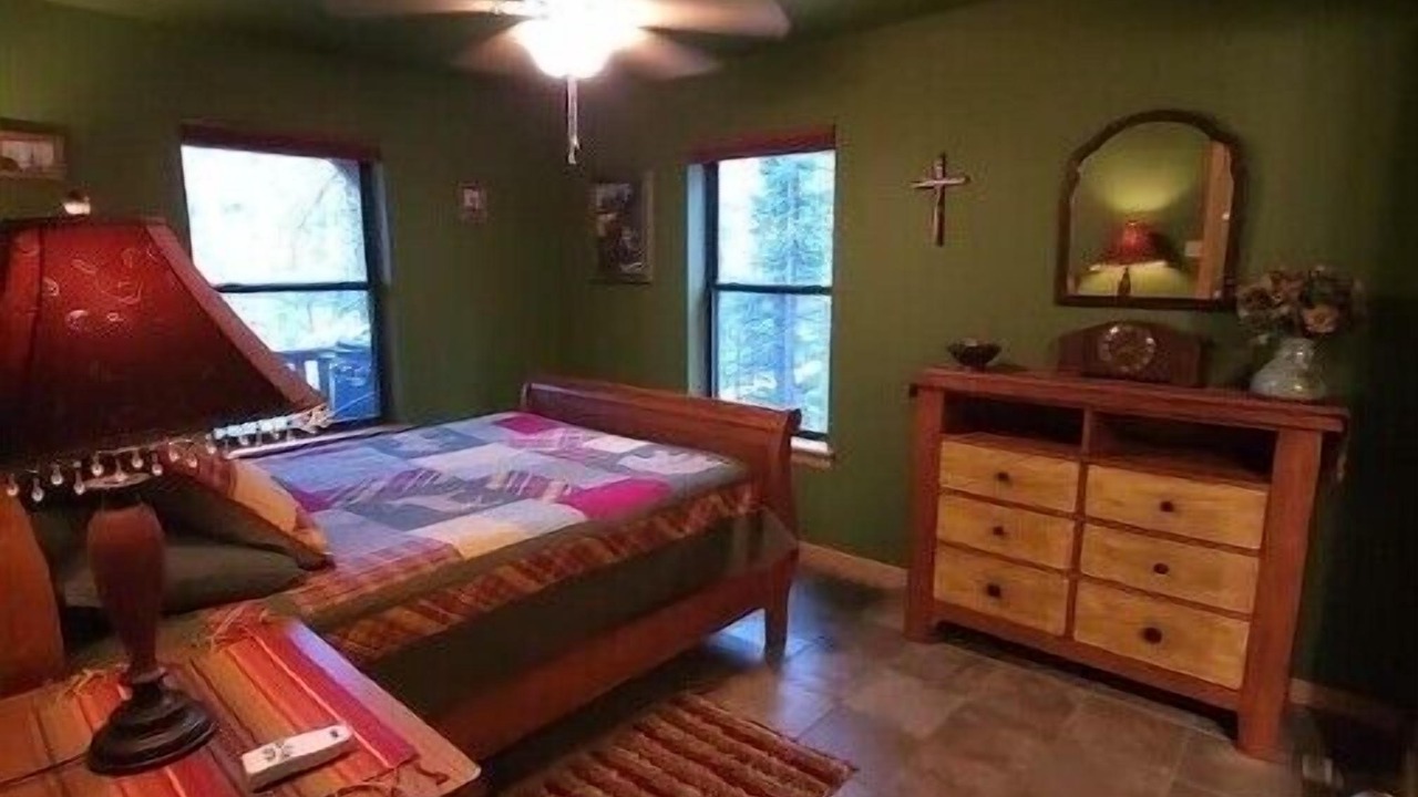 Photo of Bedroom in Cloudcroft