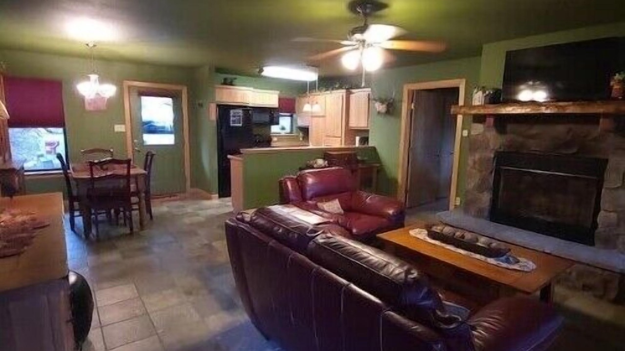 Photo of Livingroom in Cloudcroft
