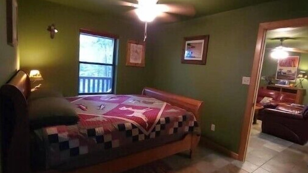 Photo of Bedroom in Cloudcroft