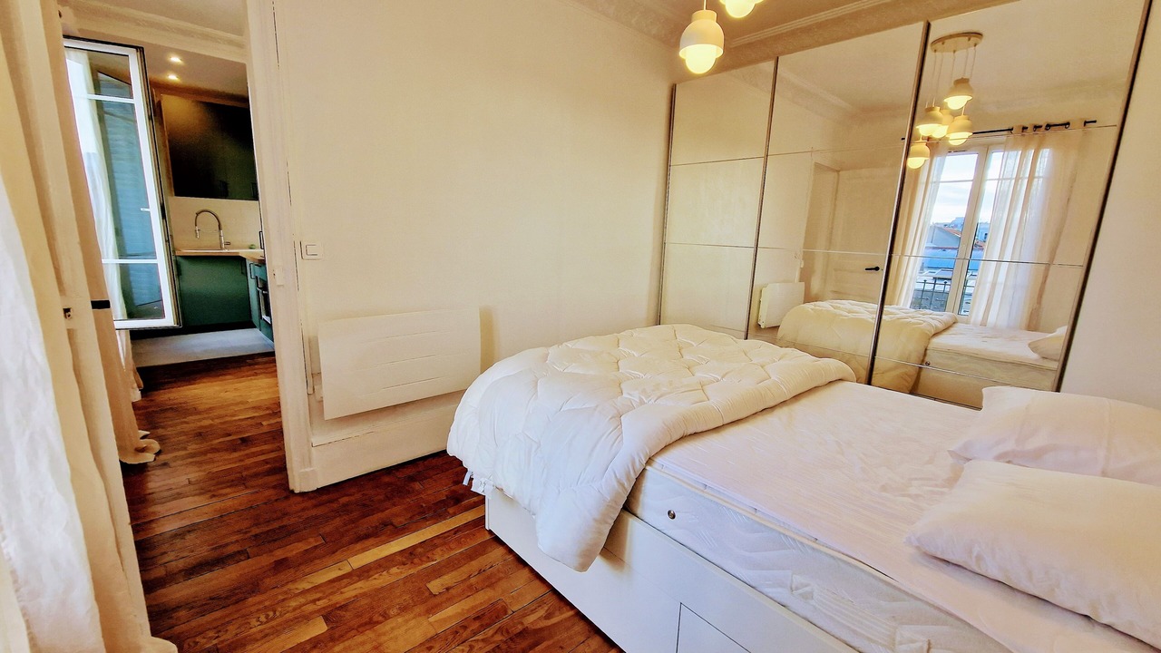 Photo of Bedroom in Petit-Colombes