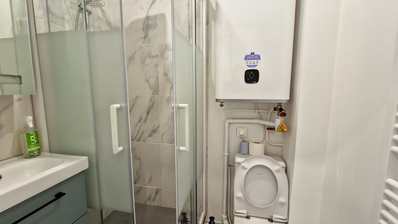 Photo of Bathroom in Petit-Colombes