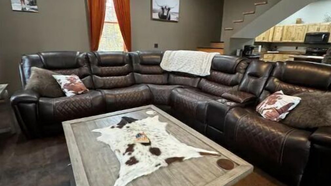 Photo of Livingroom in Ingraham