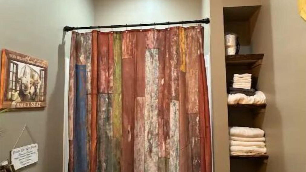 Photo of Bathroom in Ingraham