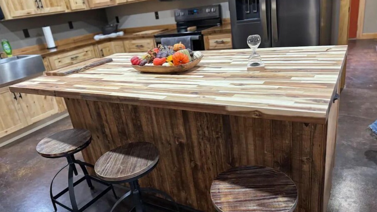 Photo of Others in Ingraham