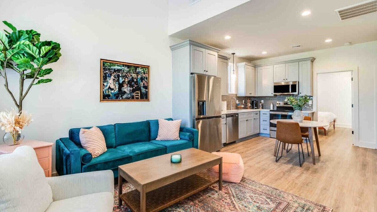 Photo of Livingroom in Lafayette