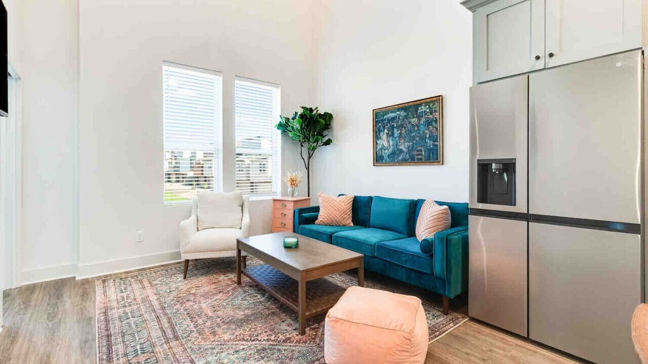 Photo of Livingroom in Lafayette