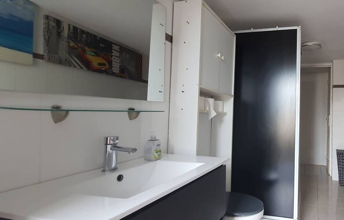 Photo of Bathroom in La Ferte-Gaucher