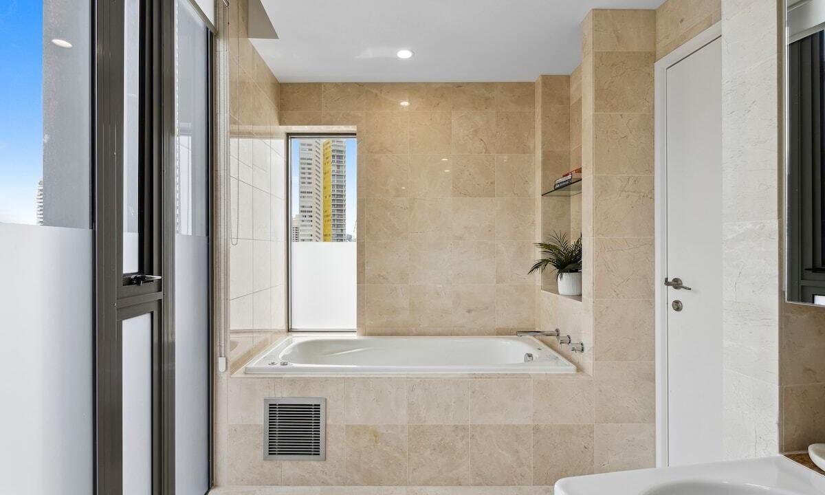 Photo of Bathroom in Broadbeach