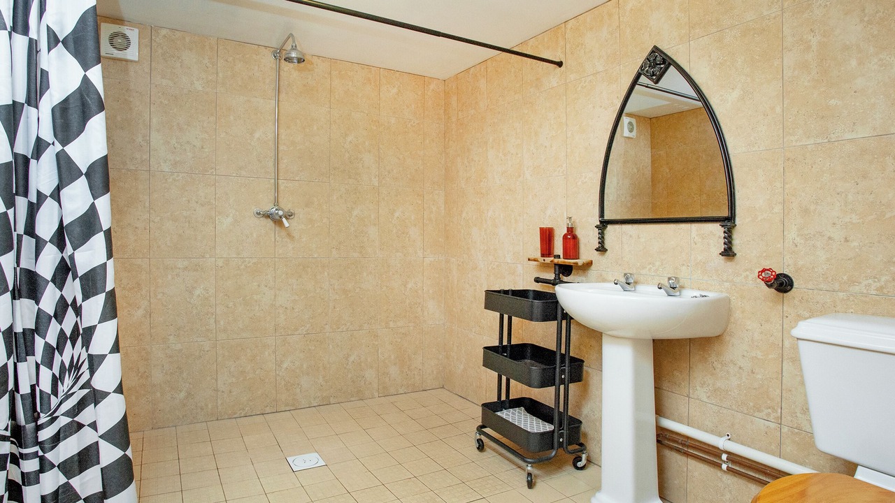 Photo of Bathroom in Sticklepath