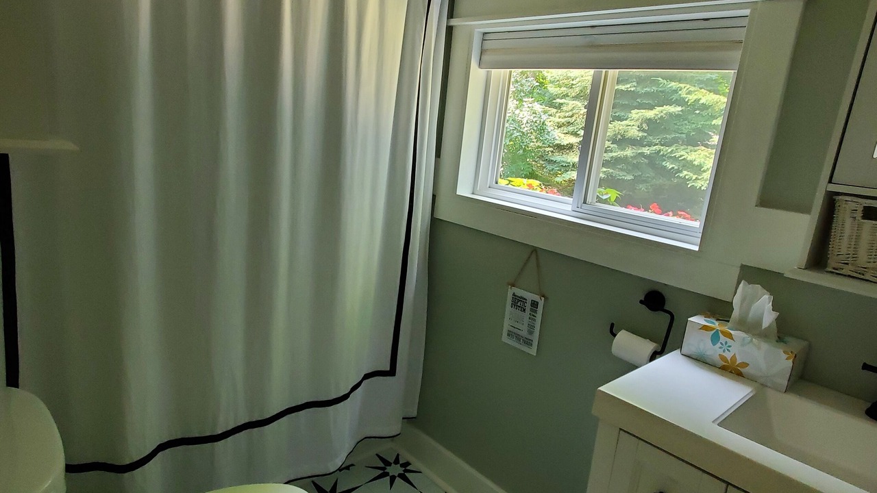 Photo of Bathroom in Silver City