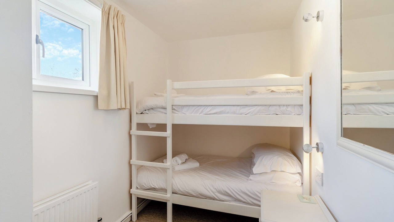 Photo of Others in Tremain