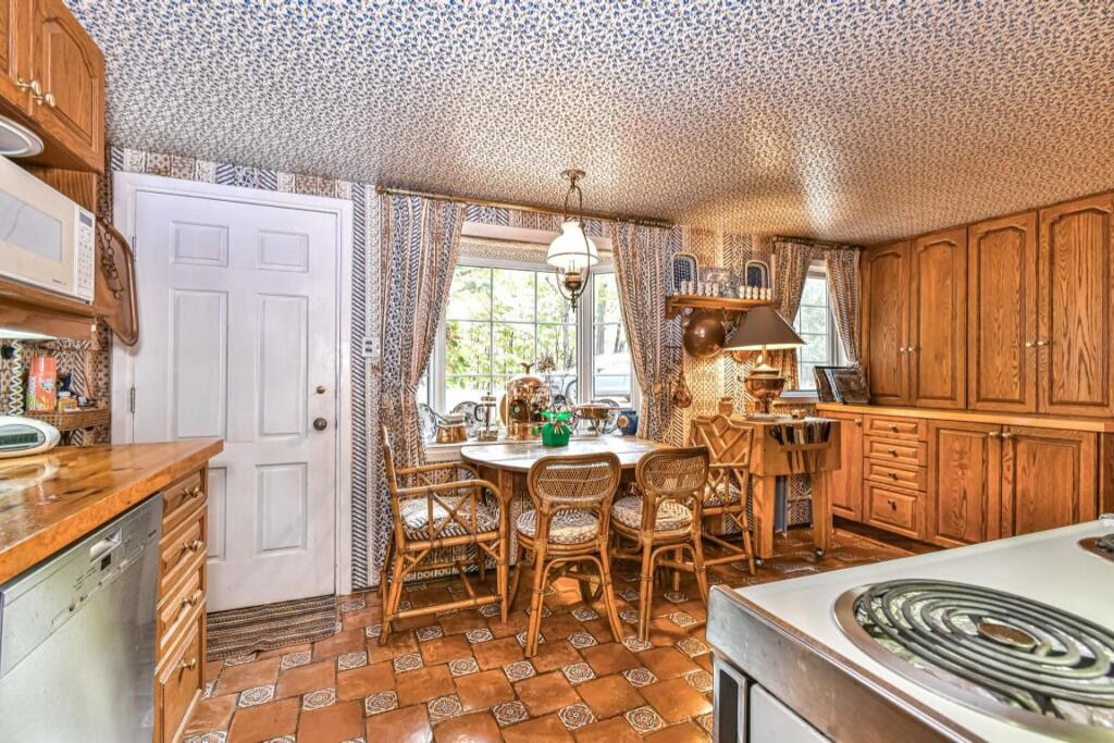 Photo of Kitchen in Sainte-Ann-des-Lacs