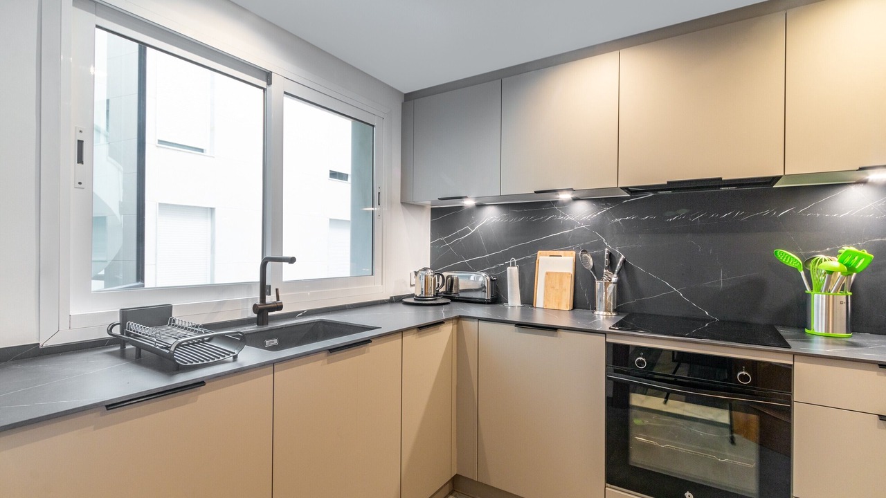 Photo of Kitchen in Marbella Seafront Promenade