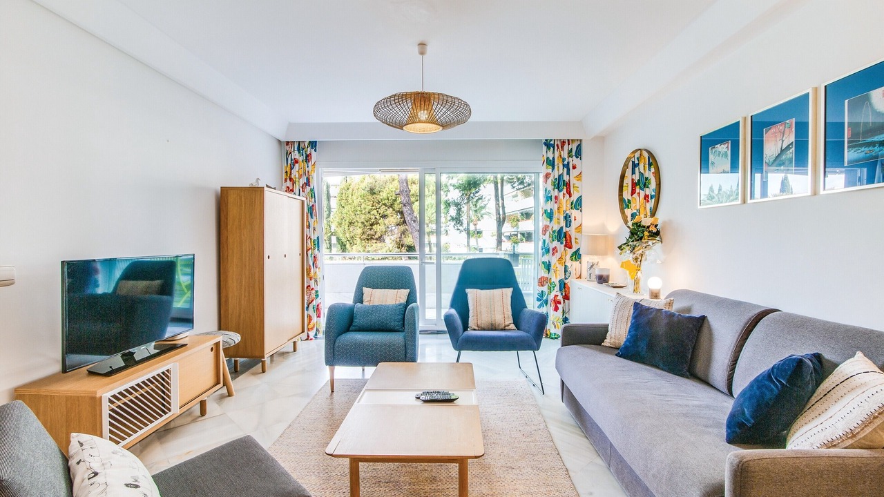 Photo of Livingroom in Marbella Seafront Promenade