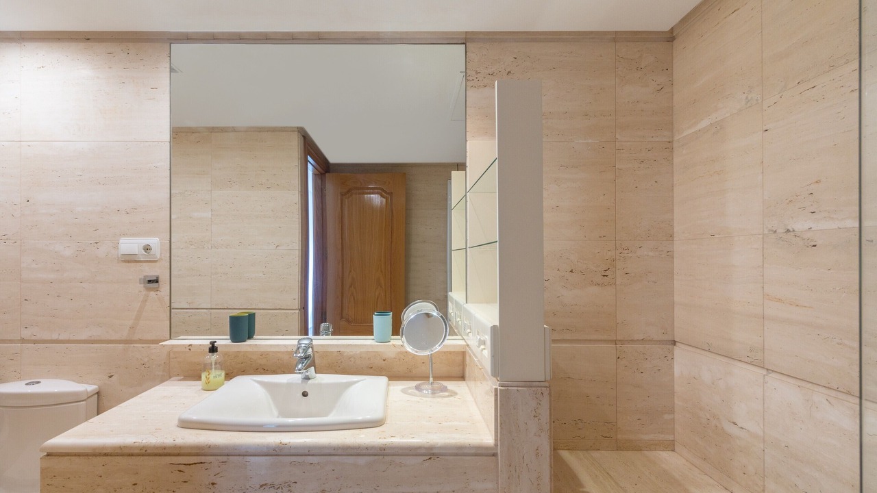 Photo of Bathroom in Marbella Seafront Promenade