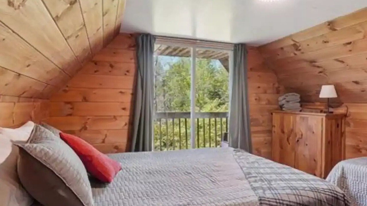 Photo of Bedroom in Mandeville