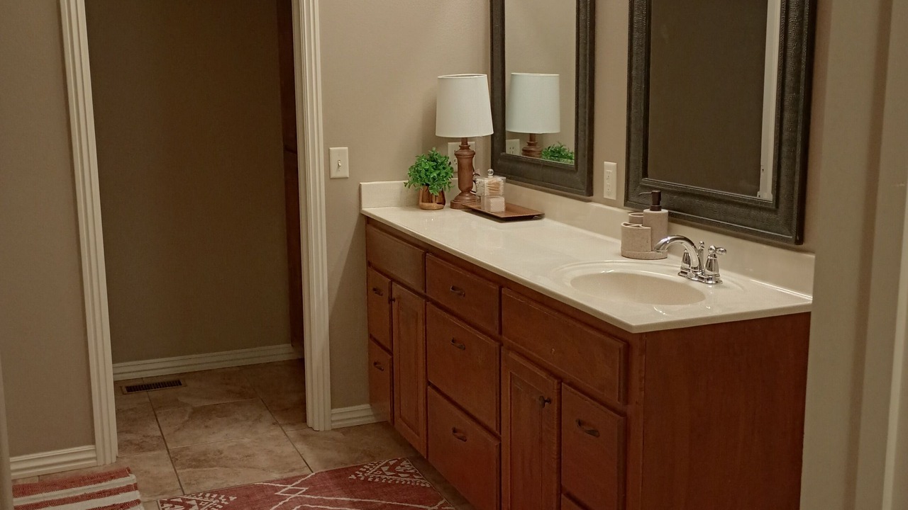 Photo of Bathroom in Turners