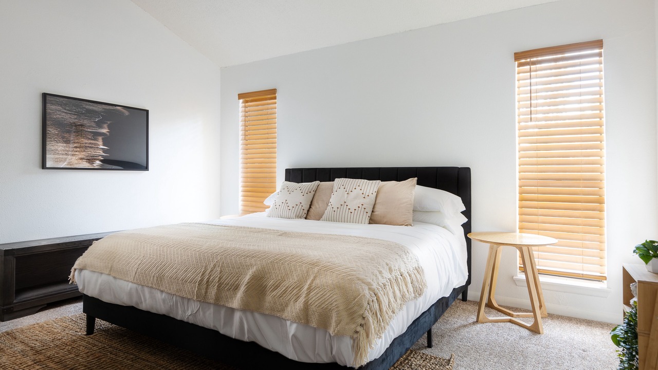 Photo of Bedroom in North San Antonio - SAT