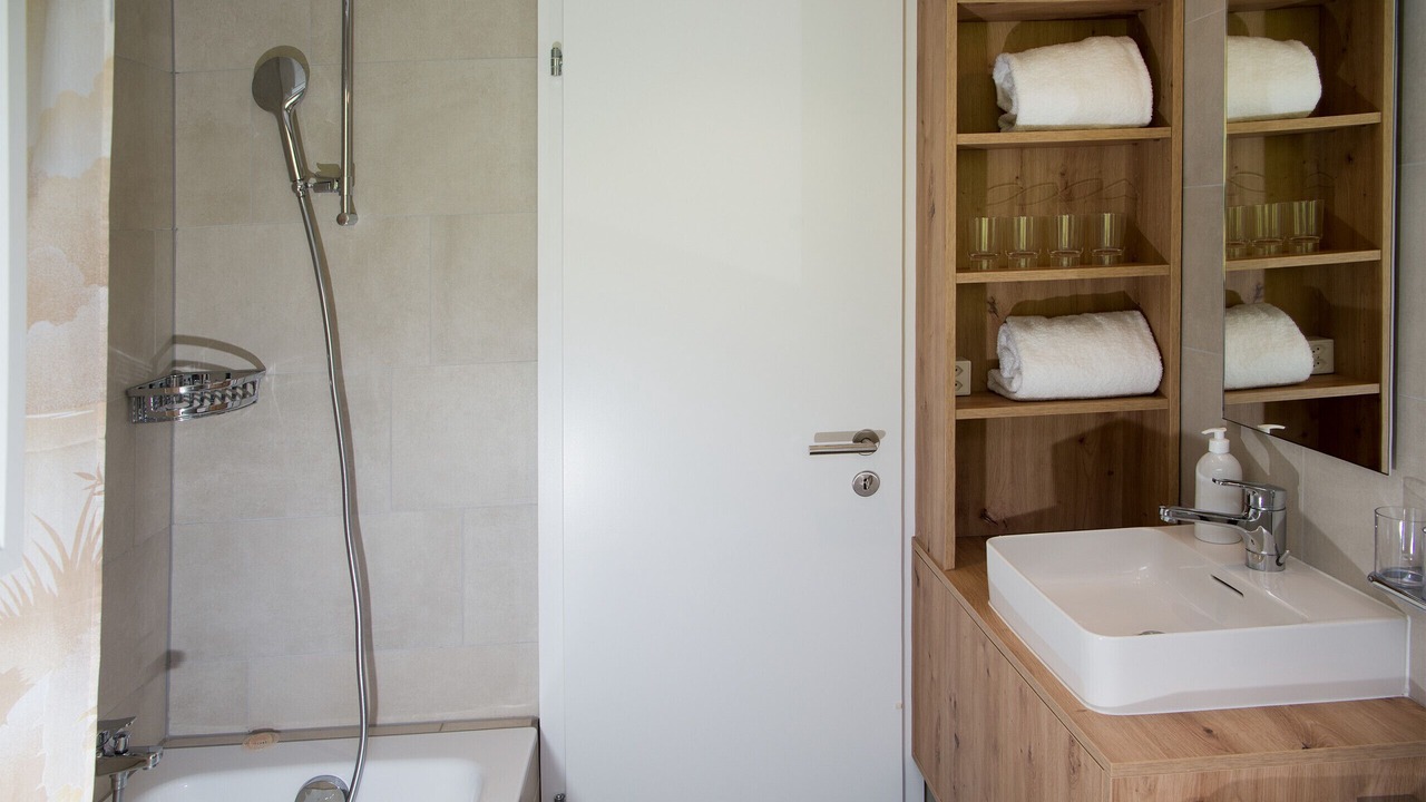 Photo of Bathroom in Lenz