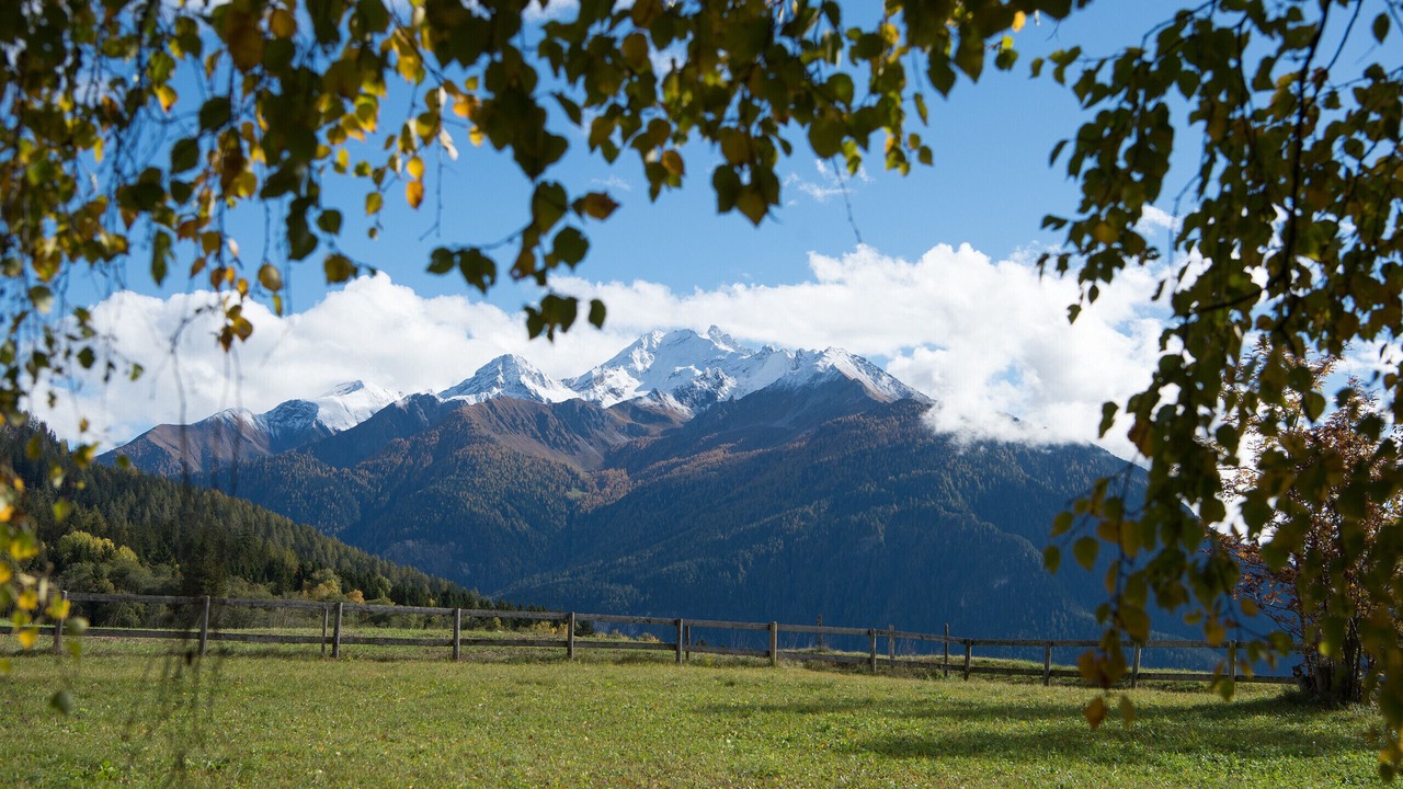 Photo of Outdoor in Lenz