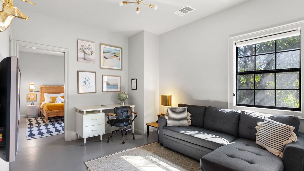 Photo of Livingroom in Manor