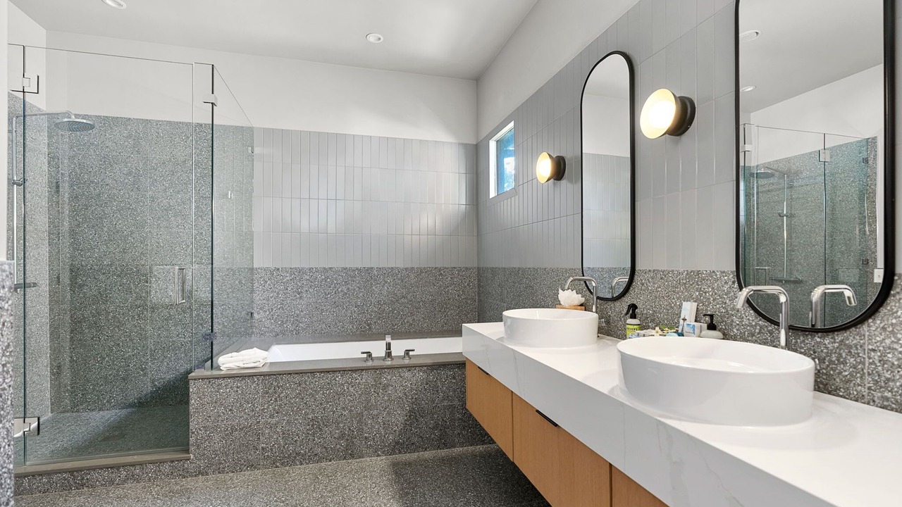 Photo of Bathroom in Manor