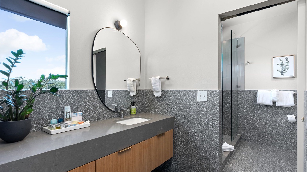 Photo of Bathroom in Manor