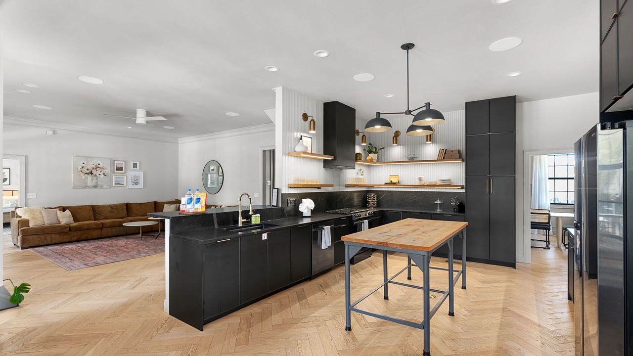 Photo of Kitchen in Manor