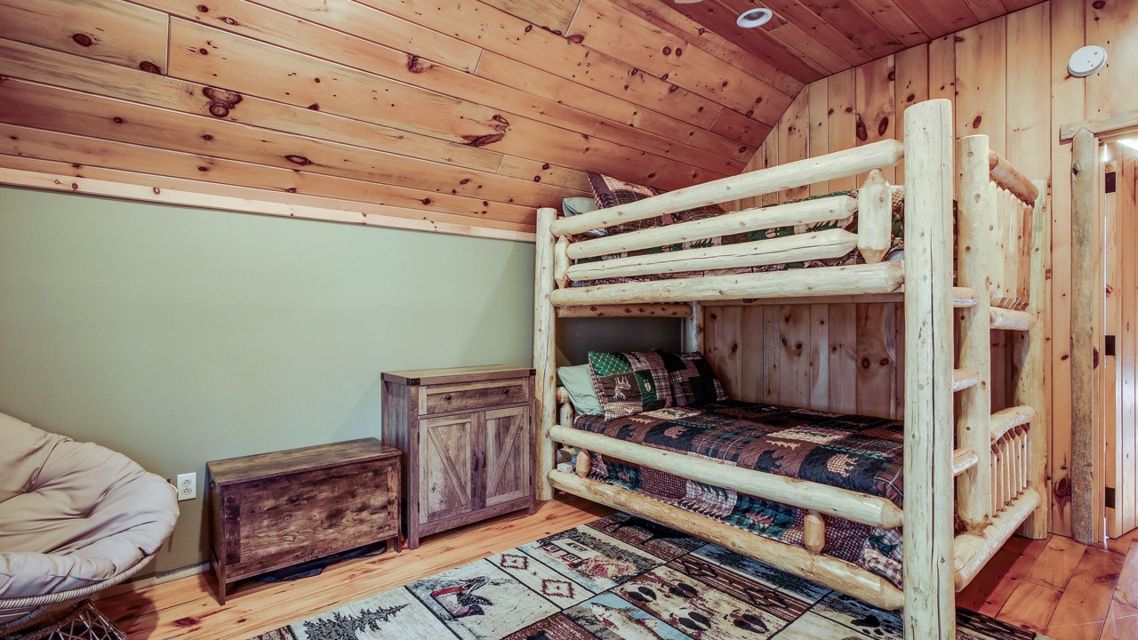 Photo of Bedroom in Gloversville