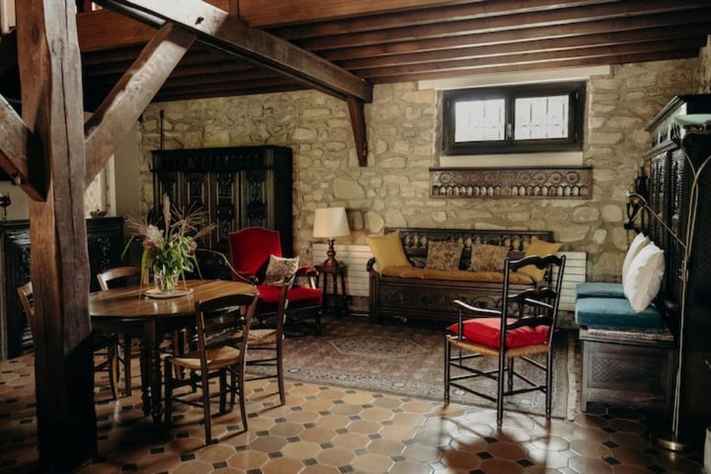 Photo of Livingroom in Aguilcourt