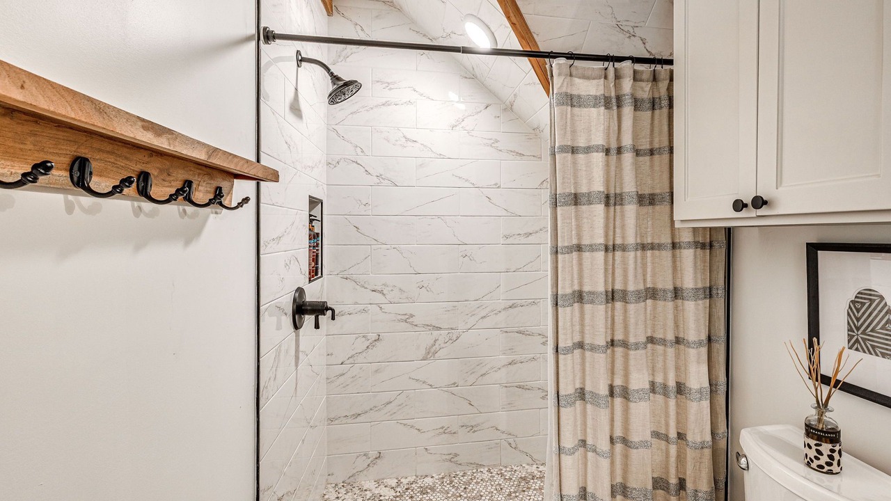 Photo of Bathroom in Eufaula