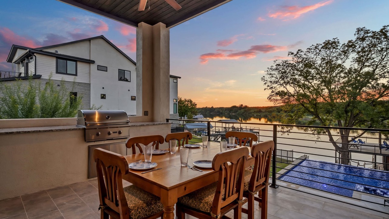 Photo of Outdoor in Burnet