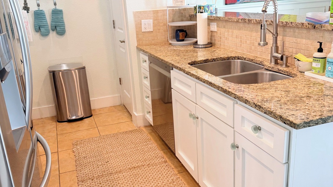 Photo of Kitchen in Red Fish Cove