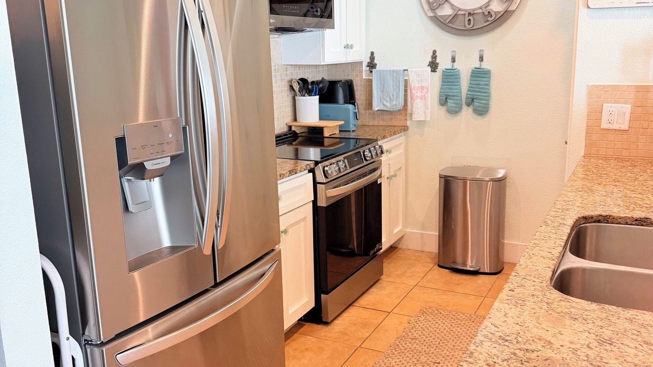 Photo of Kitchen in Red Fish Cove