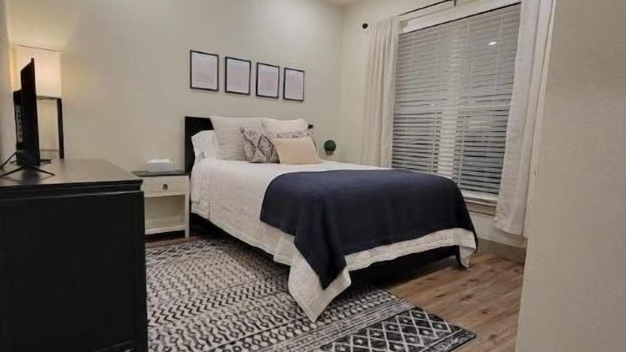 Photo of Bedroom in Nixa