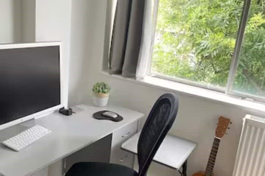 Photo of Others in Notting Dale