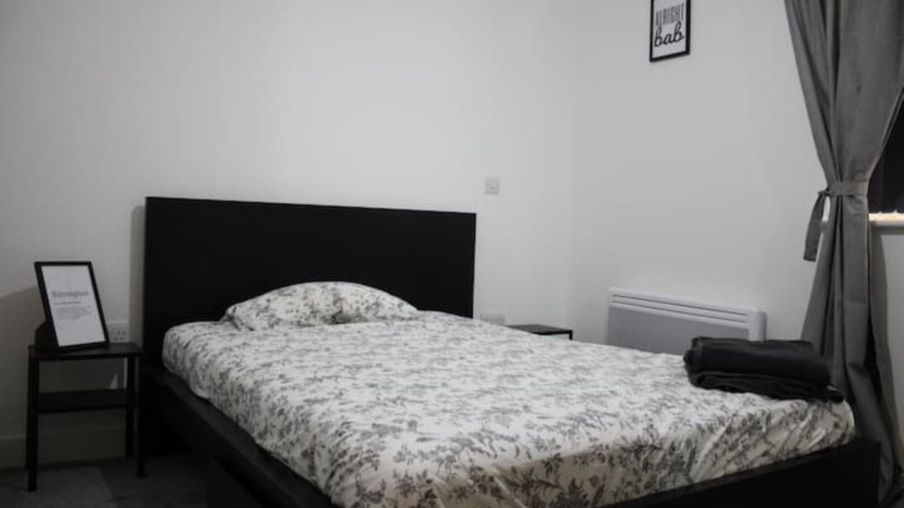 Photo of Bedroom in Birmingham City Centre